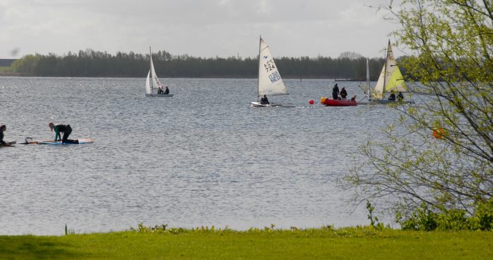 zeilen op het randmeer vanuit buitenopdeVeluwe